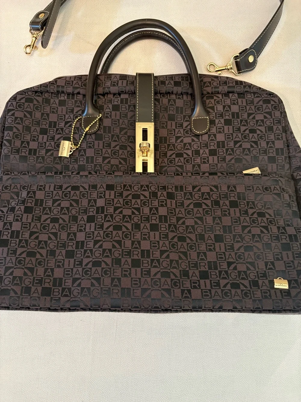 La Bagagerie Women Handbag Brown Monogram Pattern Pockets Weekender Bag 16X13”